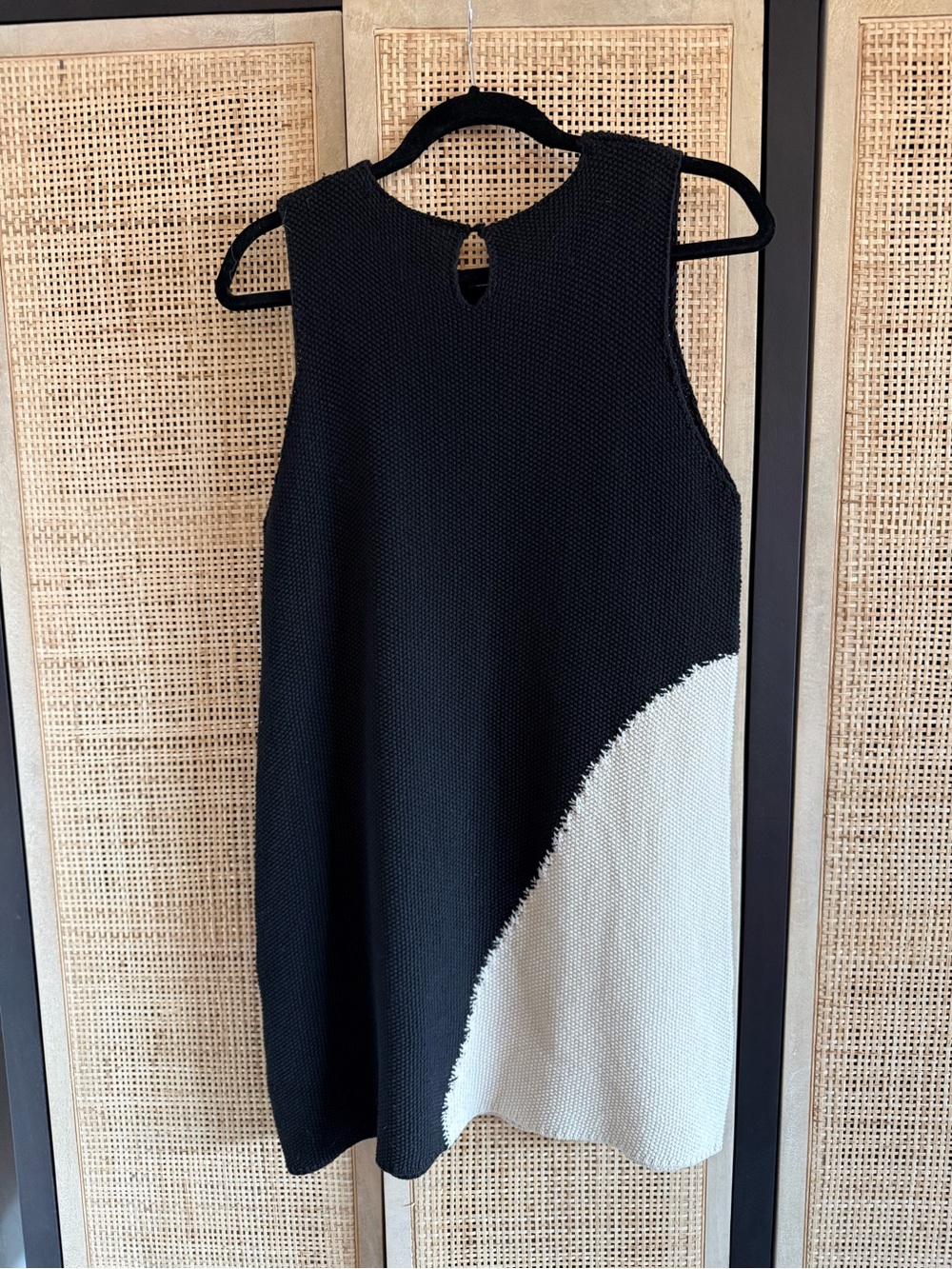 Zara Black and Cream Sleeveless Knit Mini Dress